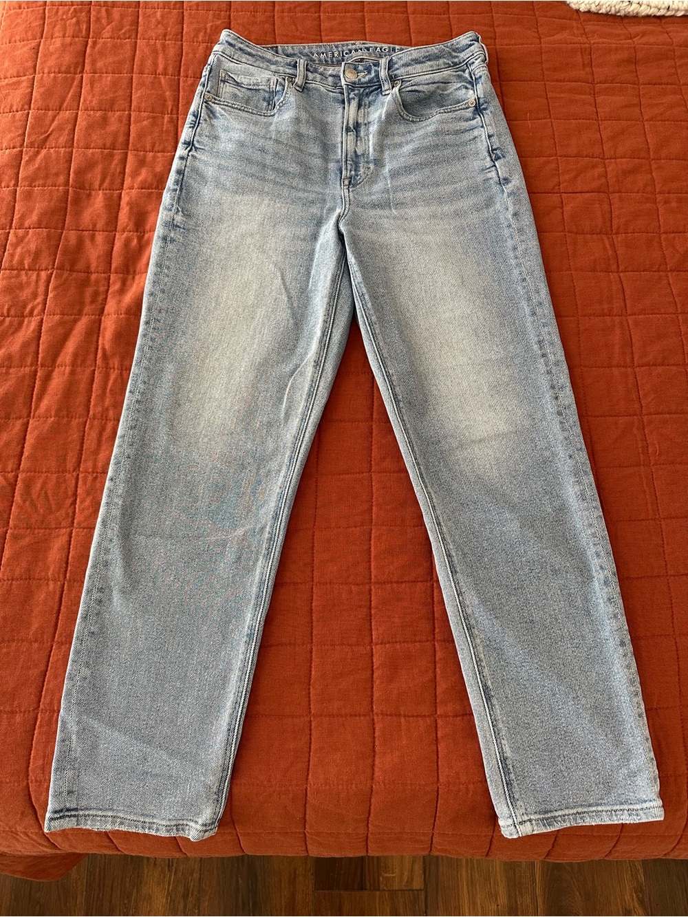 American Eagle Mom’s Straight Jean, Light Wash